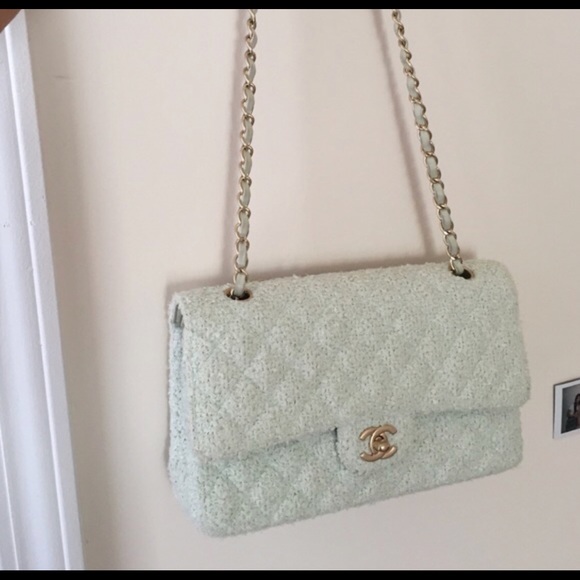 (SOLD) Chanel classic flag bag medium - Picture 5 of 8